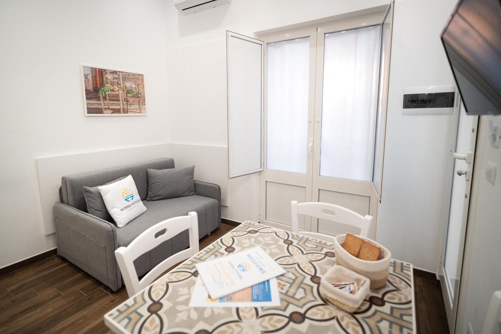 Nonna Vittoria Apartments Mola di Bari Exteriör bild